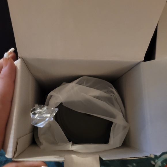 40oz NIB Meoky Flamingo Pride Tumbler - Picture 5 of 8